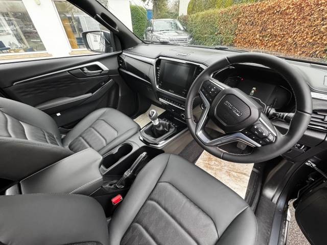 2025 Isuzu D-max 1.9 DL40 4X4 DOUBLE CAB