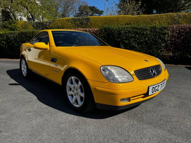 Mercedes-Benz SLK 2.3 SLK 230K 2dr Auto Convertible Petrol Yellow