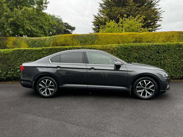 2020 Volkswagen Passat 2.0 𝐕𝐄𝐇𝐈𝐂𝐋𝐄 𝐑𝐄𝐒𝐄𝐑𝐕𝐄𝐃