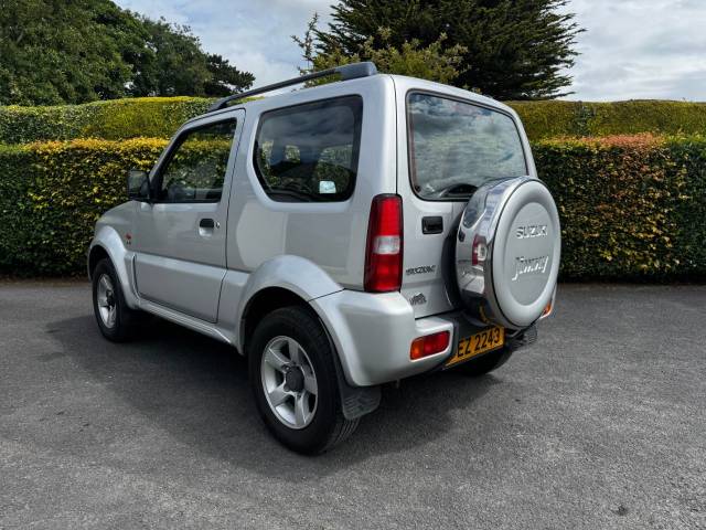2005 Suzuki Jimny 1.3 𝐕𝐄𝐇𝐈𝐂𝐋𝐄 𝐑𝐄𝐒𝐄𝐑𝐕𝐄𝐃