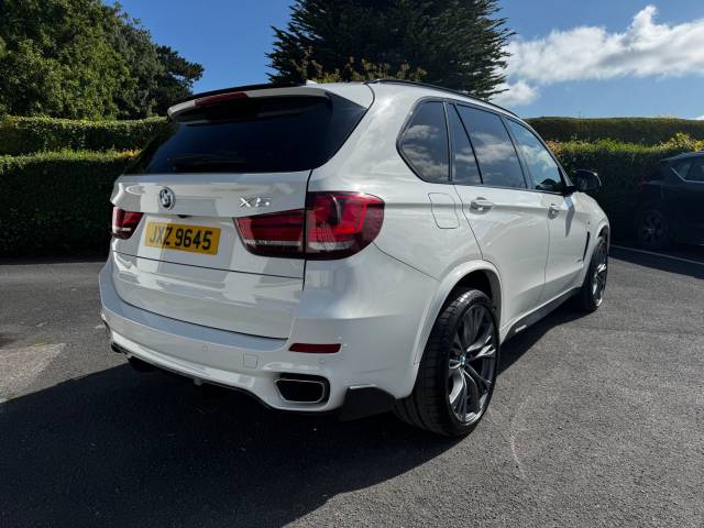 2016 BMW X5 3.0 𝐕𝐄𝐇𝐈𝐂𝐋𝐄 𝐑𝐄𝐒𝐄𝐑𝐕𝐄𝐃