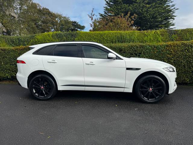 2017 Jaguar F-Pace 2.0d R-Sport 5dr Auto AWD