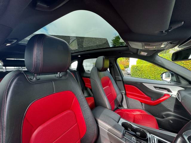 2017 Jaguar F-Pace 2.0d R-Sport 5dr Auto AWD